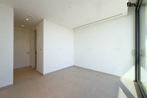 Apartment in Dubai 3 bedrooms, 335.7 sq.m. № 110615 - photo 17