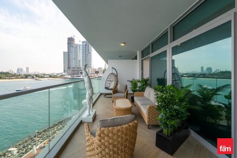Appartement à Palm Jumeirah, Dubai, 2 chambres, 106.1 m², № 110616 - photo 5