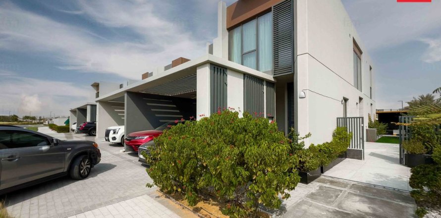 Townhouse in Dubai 4 bedrooms, 252 sq.m. № 110617