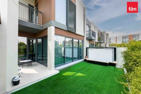 Townhouse in Dubai 4 bedrooms, 252 sq.m. № 110617 - photo 12
