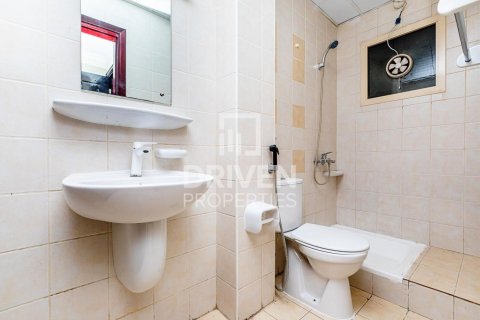 Bâtiment à Dubai Investment Park, Dubai, 1005.68 m², № 127588 - photo 17