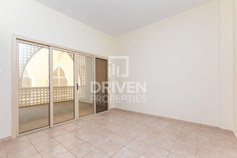 Bâtiment à Dubai Investment Park, Dubai, 1005.68 m², № 127588 - photo 6