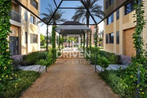Bâtiment à Dubai Investment Park, Dubai, 1005.68 m², № 127588 - photo 19