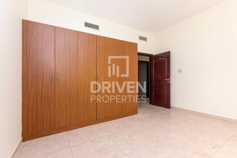 Bâtiment à Dubai Investment Park, Dubai, 1005.68 m², № 127588 - photo 10