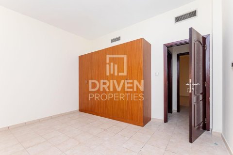Bâtiment à Dubai Investment Park, Dubai, 1005.68 m², № 127588 - photo 9