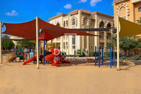 Bâtiment à Dubai Investment Park, Dubai, 1005.68 m², № 127588 - photo 21