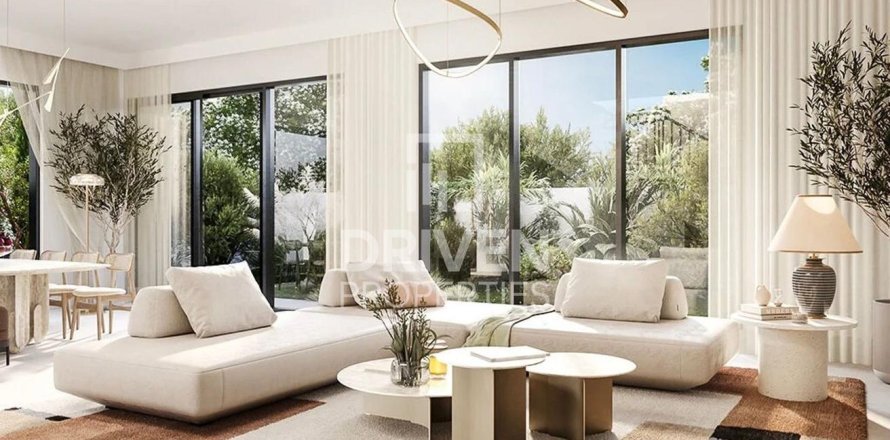 Townhouse in Dubai 4 bedrooms, 218.6 sq.m. № 127576