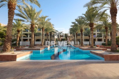 Bâtiment à Dubai Investment Park, Dubai, 1005.68 m², № 127586 - photo 3