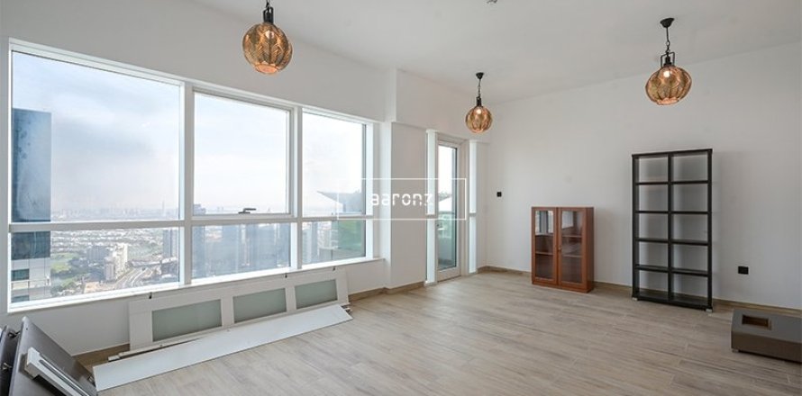 Apartment in Dubai Marina, Dubai 3 bedrooms, 147.1 sq.m. № 42756
