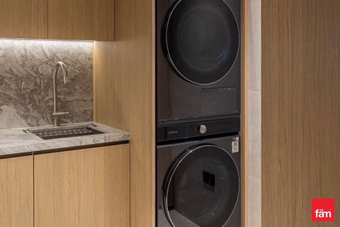 Apartment in Dubai Marina, Dubai 2 bedrooms, 101 sq.m. № 97868 - photo 12