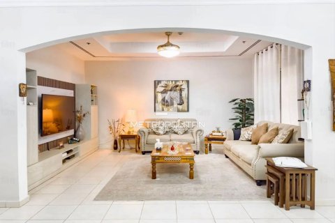 Appartement à Diamond Views, Jumeirah Village Circle, Dubai, 3 chambres, 250 m², № 73528 - photo 2