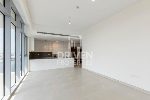 Apartment in Al Wasl, Dubai 3 bedrooms, 173 sq.m. № 19578 - photo 1