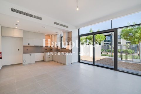 Снять в аренду таунхаус в Ruba, Arabian Ranches 3, Дубай: 3 спальни, 144.83577700м², № 99704 - фото 6