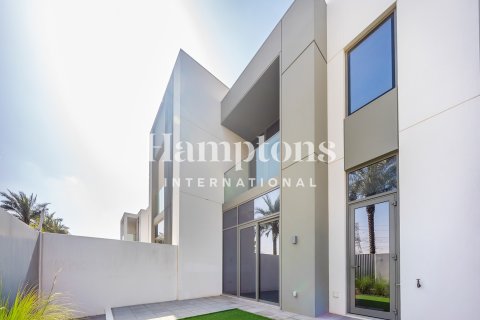 Снять в аренду таунхаус в Ruba, Arabian Ranches 3, Дубай: 3 спальни, 144.83577700м², № 99704 - фото 9