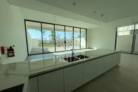 Townhouse in Jumeirah Village Circle, Dubai 4 bedrooms, 312 sq.m. № 113092 - photo 3