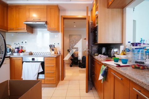 Снять в аренду квартиру в Дубай Марине, Дубай: 2 спальни, 153.6м², № 47988 - фото 9