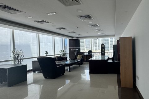 Снять в аренду офис в Бизнес-Бэе, Дубай: 60.8м², № 47997 - фото 11