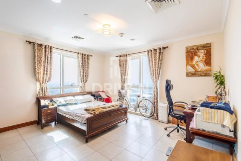 Apartment in Churchill Towers, Business Bay, Dubai 2 bedrooms, 136.75 sq.m. № 126712 - photo 5