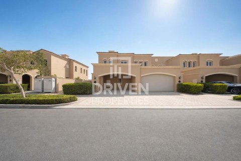Villa in Casa Dora, Serena, Dubai 3 bedrooms, 313.18 sq.m. № 126720 - photo 27