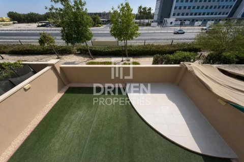 Villa in Casa Dora, Serena, Dubai 3 bedrooms, 313.18 sq.m. № 126720 - photo 22