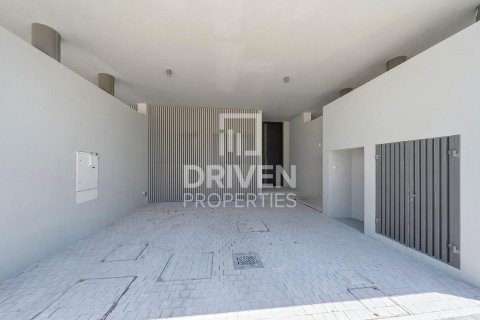 Townhouse in Nad Al Sheba 1, Nadd Al Sheba, Dubai 3 bedrooms, 185.62 sq.m. № 129666 - photo 7