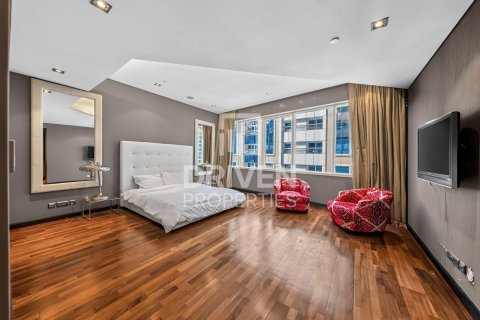 Apartment in Dubai Marina, Dubai 4 bedrooms, 586.03 sq.m. № 129665 - photo 16