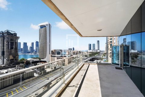 Apartment in Dubai Marina, Dubai 4 bedrooms, 586.03 sq.m. № 129665 - photo 4