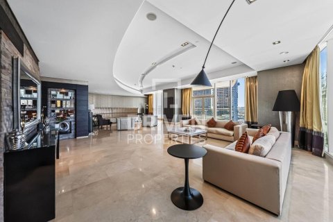 Apartment in Dubai Marina, Dubai 4 bedrooms, 586.03 sq.m. № 129665 - photo 20