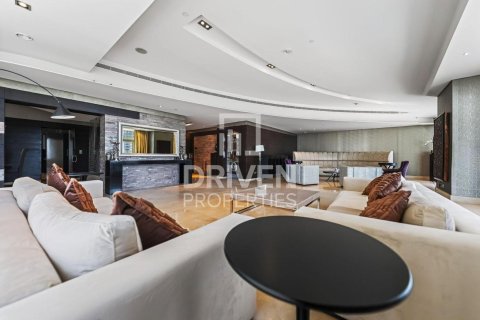 Apartment in Dubai Marina, Dubai 4 bedrooms, 586.03 sq.m. № 129665 - photo 21