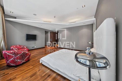 Apartment in Dubai Marina, Dubai 4 bedrooms, 586.03 sq.m. № 129665 - photo 15