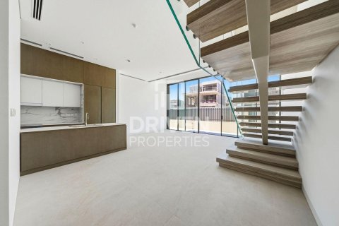 Townhouse in Nad Al Sheba 1, Nadd Al Sheba, Dubai 3 bedrooms, 167.78 sq.m. № 129667