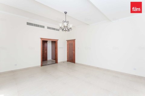 فيلا في دبي 4 غرف نوم, 571.3 م² رقم 22422 - صورة 14