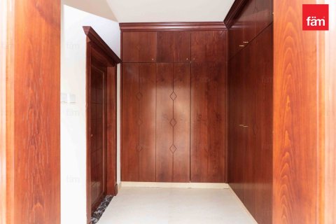 فيلا في دبي 4 غرف نوم, 571.3 م² رقم 22422 - صورة 26