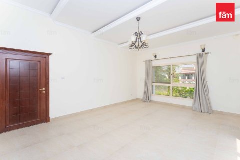 فيلا في دبي 4 غرف نوم, 571.3 م² رقم 22422 - صورة 22