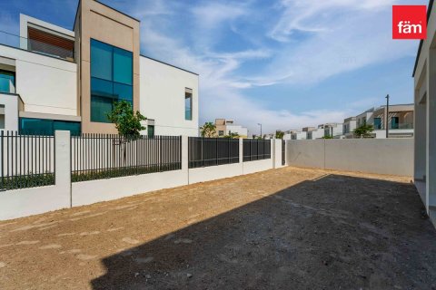 Villa in Dubai 4 bedrooms, 435.4 sq.m. № 58838 - photo 23