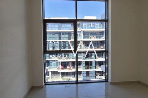 Снять в аренду квартиру в DAMAC Hills (Akoya by DAMAC), Дубай: 3 спальни, 193.14м², № 52717 - фото 14