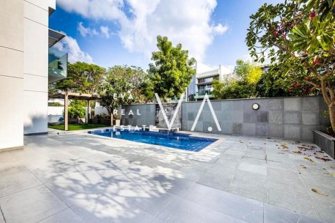 Villa à Meydan, Dubai, 5 chambres, 799.22 m², № 52695 - photo 2