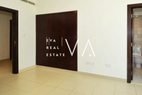 Apartment in Downtown Dubai (Downtown Burj Dubai), Dubai 1 bedroom, 72.65 sq.m. № 52713 - photo 10