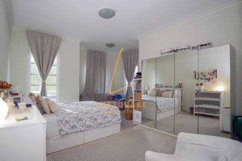 Apartment in Green Community, Dubai 2 bedrooms, 179 sq.m. № 114198 - photo 10