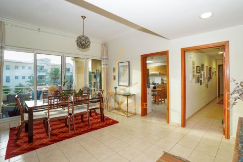 Apartment in Green Community, Dubai 2 bedrooms, 179 sq.m. № 114198 - photo 3