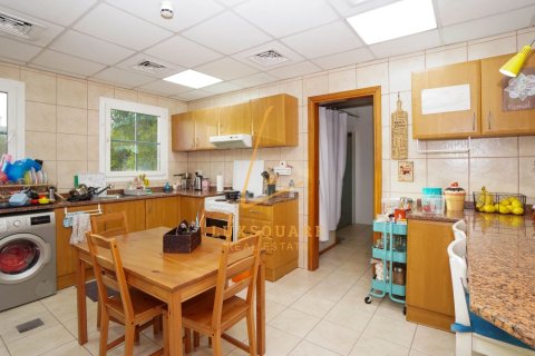 Apartment in Green Community, Dubai 2 bedrooms, 179 sq.m. № 114198 - photo 14