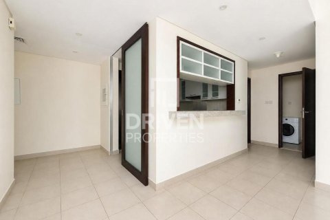 Appartement à Boulevard Central Towers, Downtown Dubai (Downtown Burj Dubai), Dubai, 1 chambre, 70.33 m², № 127924 - photo 3