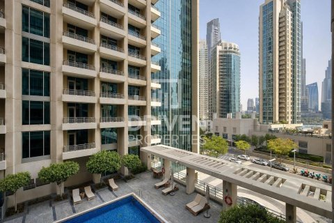Appartement à Boulevard Central Towers, Downtown Dubai (Downtown Burj Dubai), Dubai, 1 chambre, 70.33 m², № 127924 - photo 13