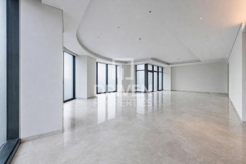 Apartamento en Opera District, Downtown Dubai (Downtown Burj Dubai), Dubai, 4 dormitorios, 492.39 m², № 127923 - foto 3