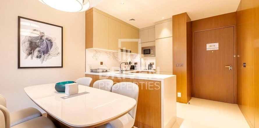 Apartamento en The Address Residences Dubai Opera, Downtown Dubai (Downtown Burj Dubai), Dubai, 2 dormitorios, 117.43 m², № 127935