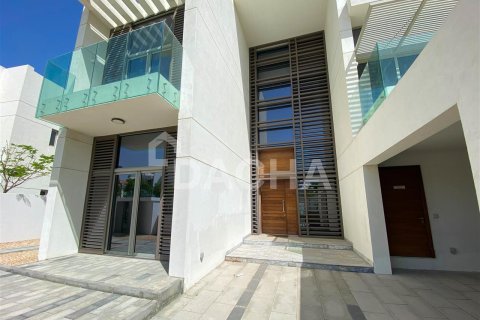 Villa à Dubai, 5 chambres, 831.7 m², № 3409 - photo 26