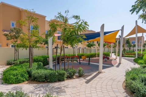 Снять в аренду таунхаус в Villanova, Dubai Land, Дубай: 3 спальни, 178.37м², № 1156 - фото 6