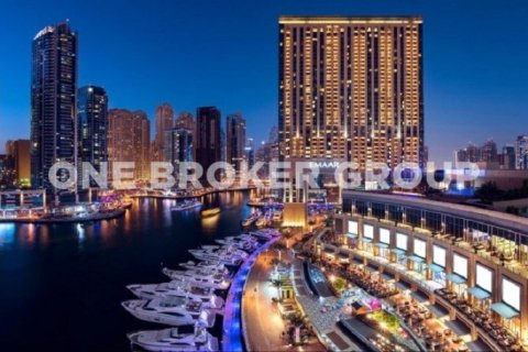Commercial property in Dubai Marina, Dubai 5574.1 sq.m. № 1152 - photo 1