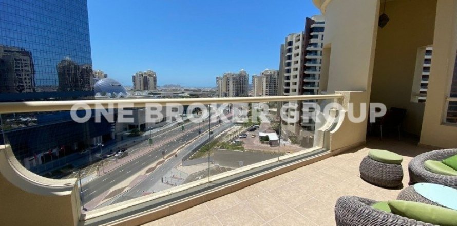 Квартира в Пальме Джумейре, Дубай, 3 спальни, 209.8м², № 1154