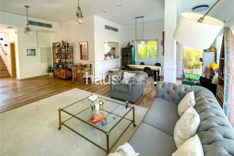 Villa in Villanova, Dubai Land, Dubai 3 bedrooms, 244 sq.m. № 43500 - photo 4